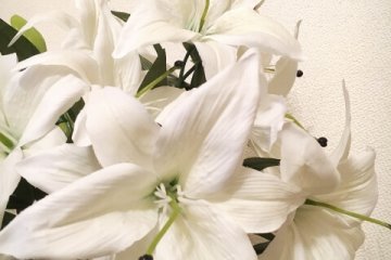 リング葬百合の花束